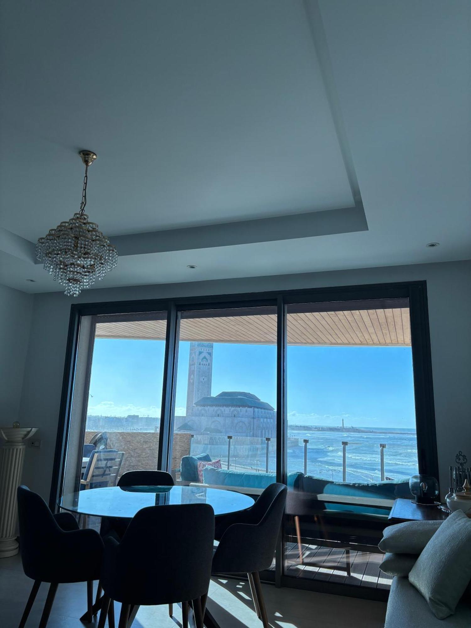 カサブランカMarina Casa Del Mar - Amazing Sea & Mosque Viewsアパートメント エクステリア 写真